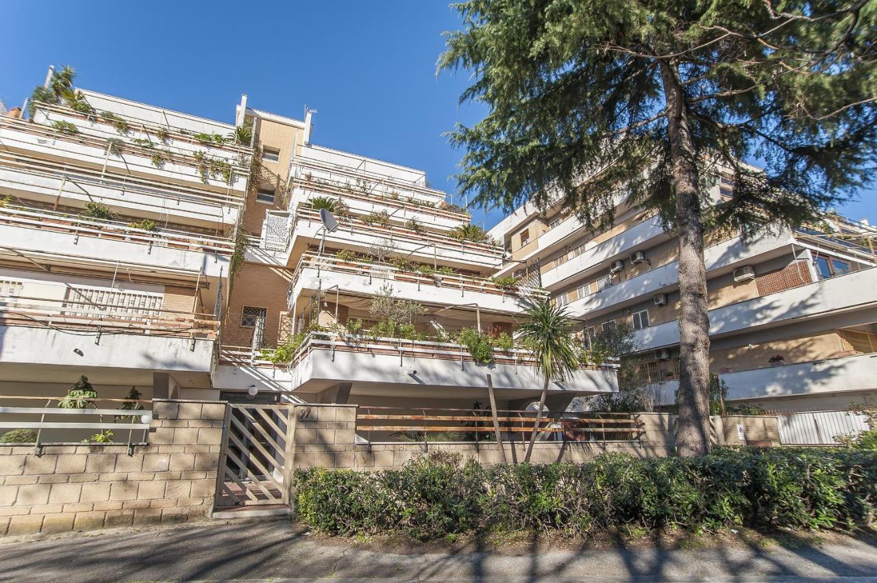 Eur Luminous And Large Family Terrace Apartment ローマ エクステリア 写真
